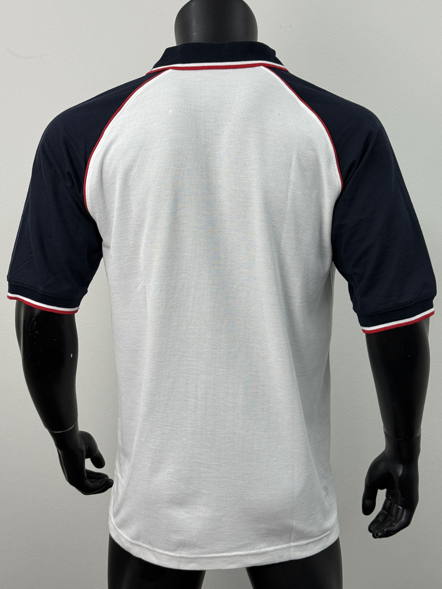 Unisex Adults Three Tone Polo detail